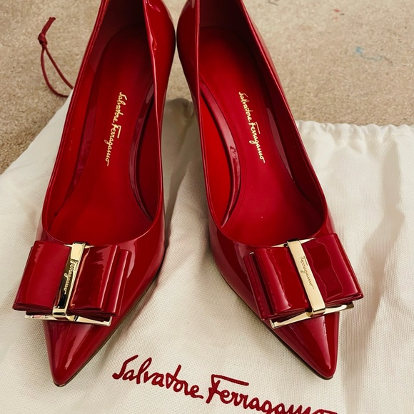Salvatore Ferragamo Shoes - Salvatore Ferragamo Glossy Red Heels with Bow